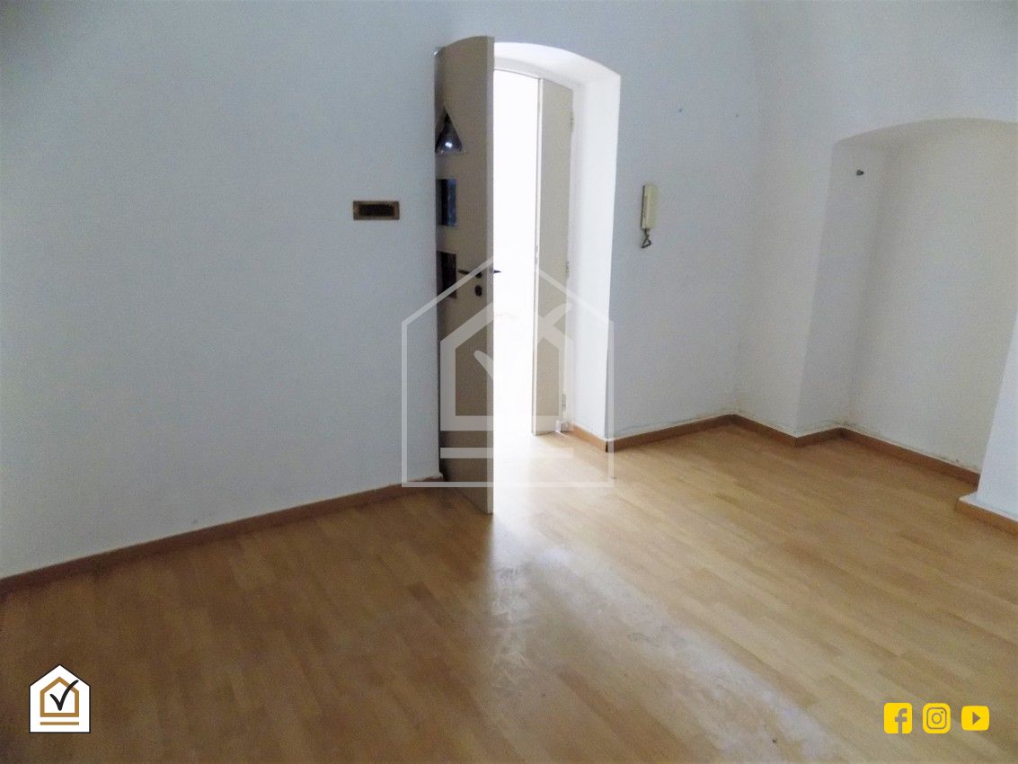 Ufficio 2 Vani Agenzia Vistocasa Molfetta
